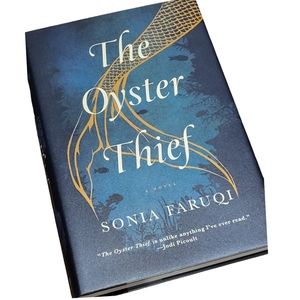2/$20 🏷 The Oyster Thief Fiction Book